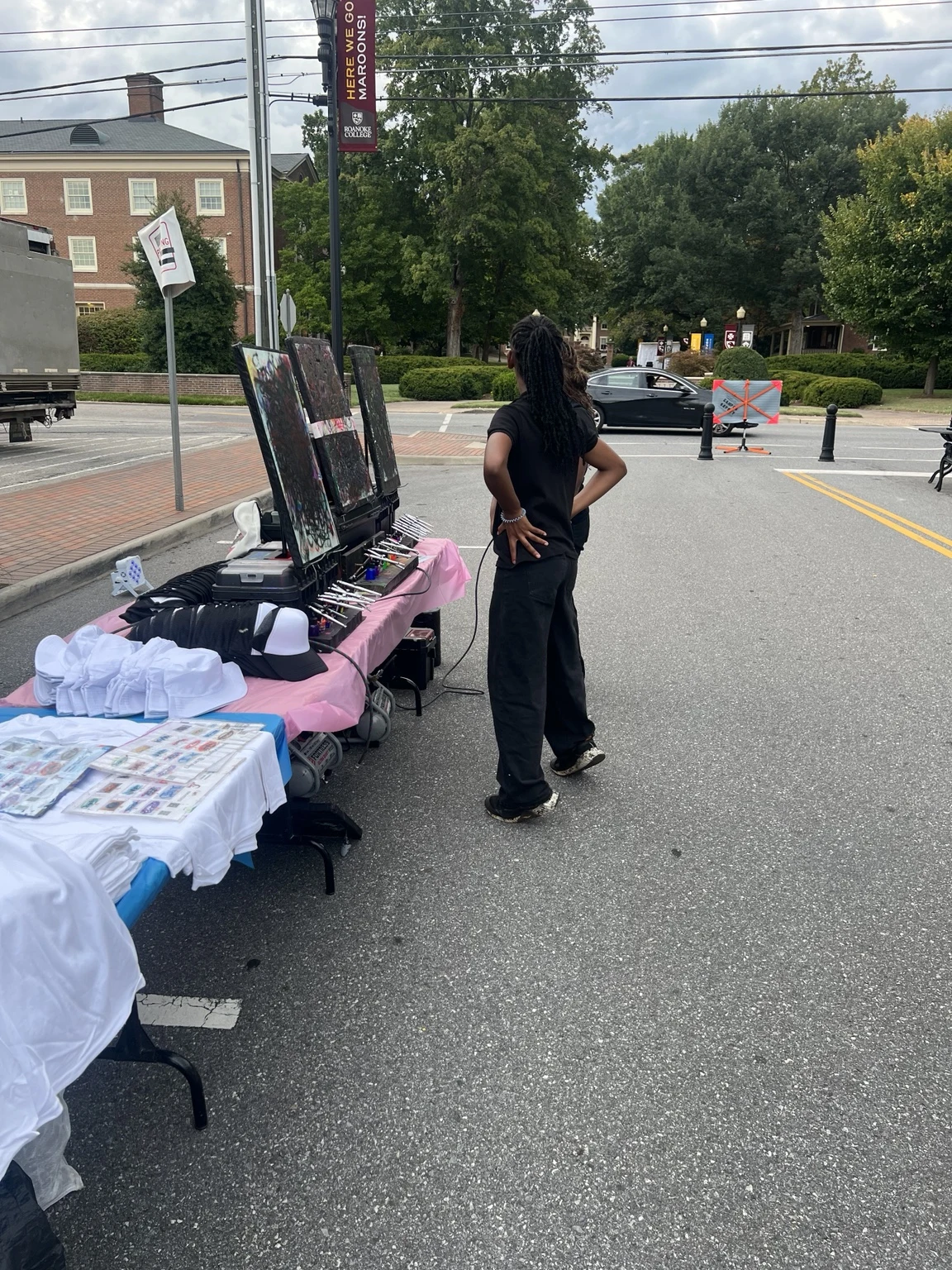 Live airbrush station at Roanoke College Fall Festival in Salem, Virginia